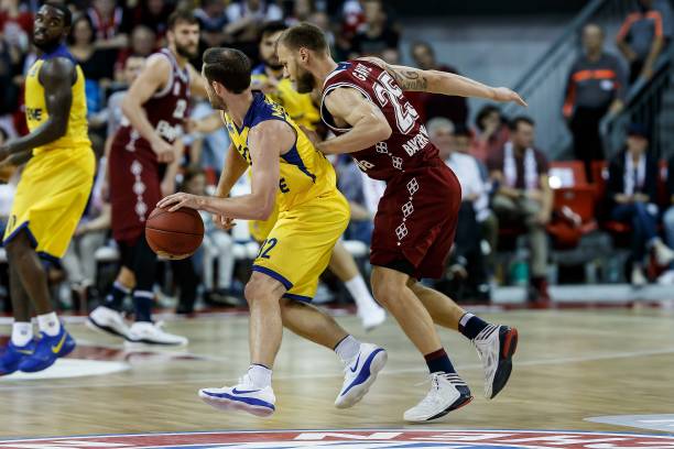 以及在H2 以及在H2