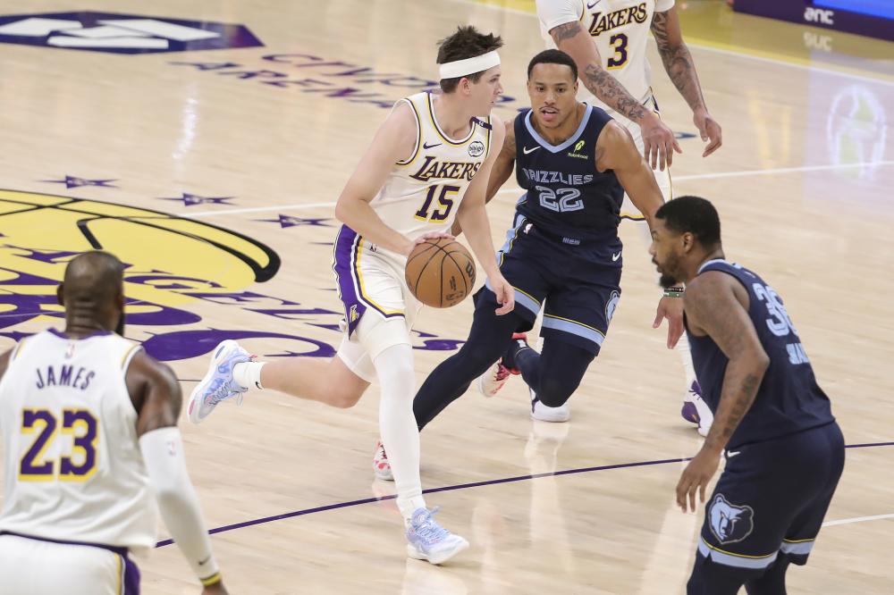 制度与现实 制度与现实